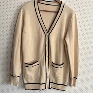 Cardigan Womens M White V-Neck Wool Blend Pearl Buttons Pockets Relaxed